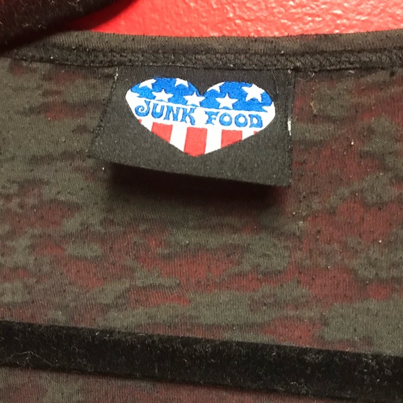 RARE: Junk Food “LA Loves Me” Soft T-shirt, Large - Picture 4 of 4